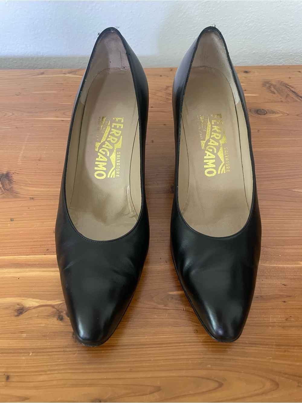 Salvatore Ferragamo Black Leather Pumps